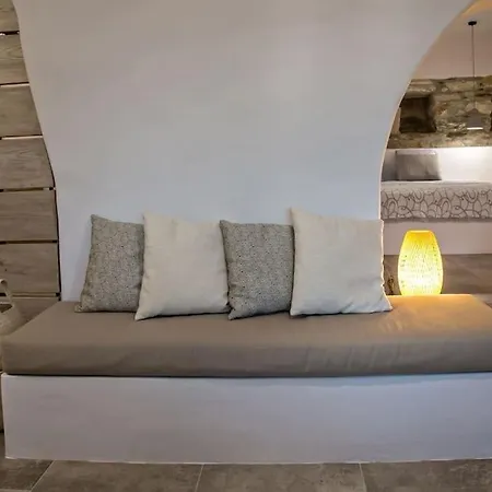 Euphoria Tinos